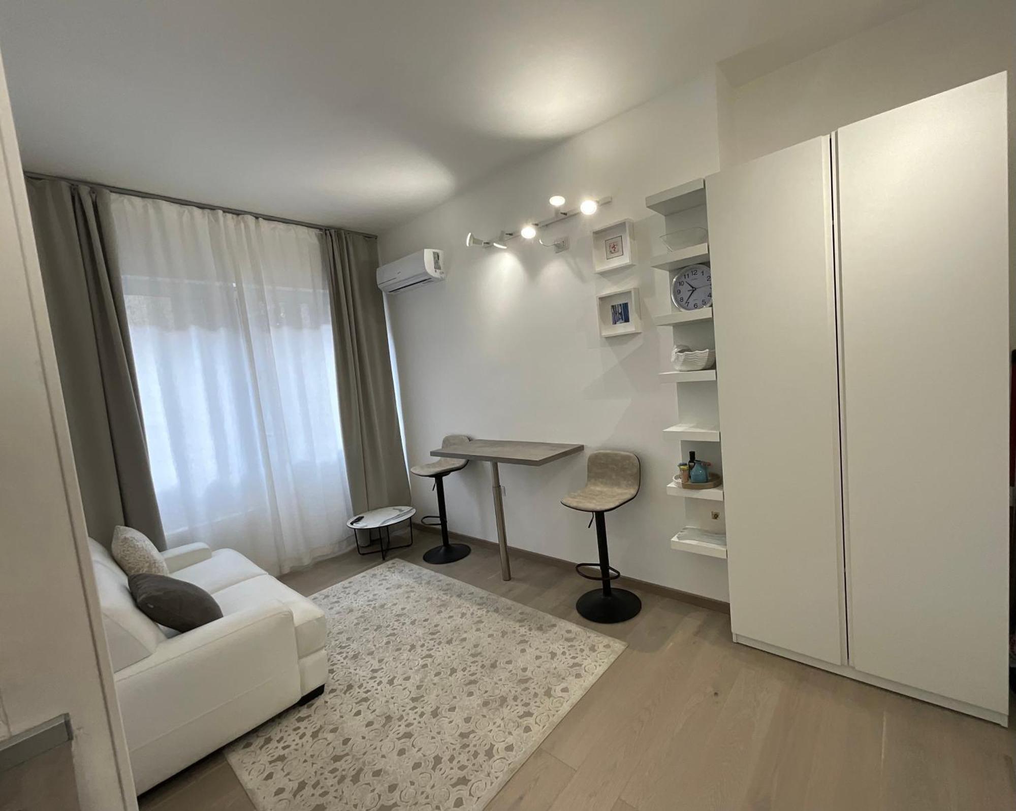Bilocale San Giovanni Design Apartament Lägenhet Rom Exteriör bild