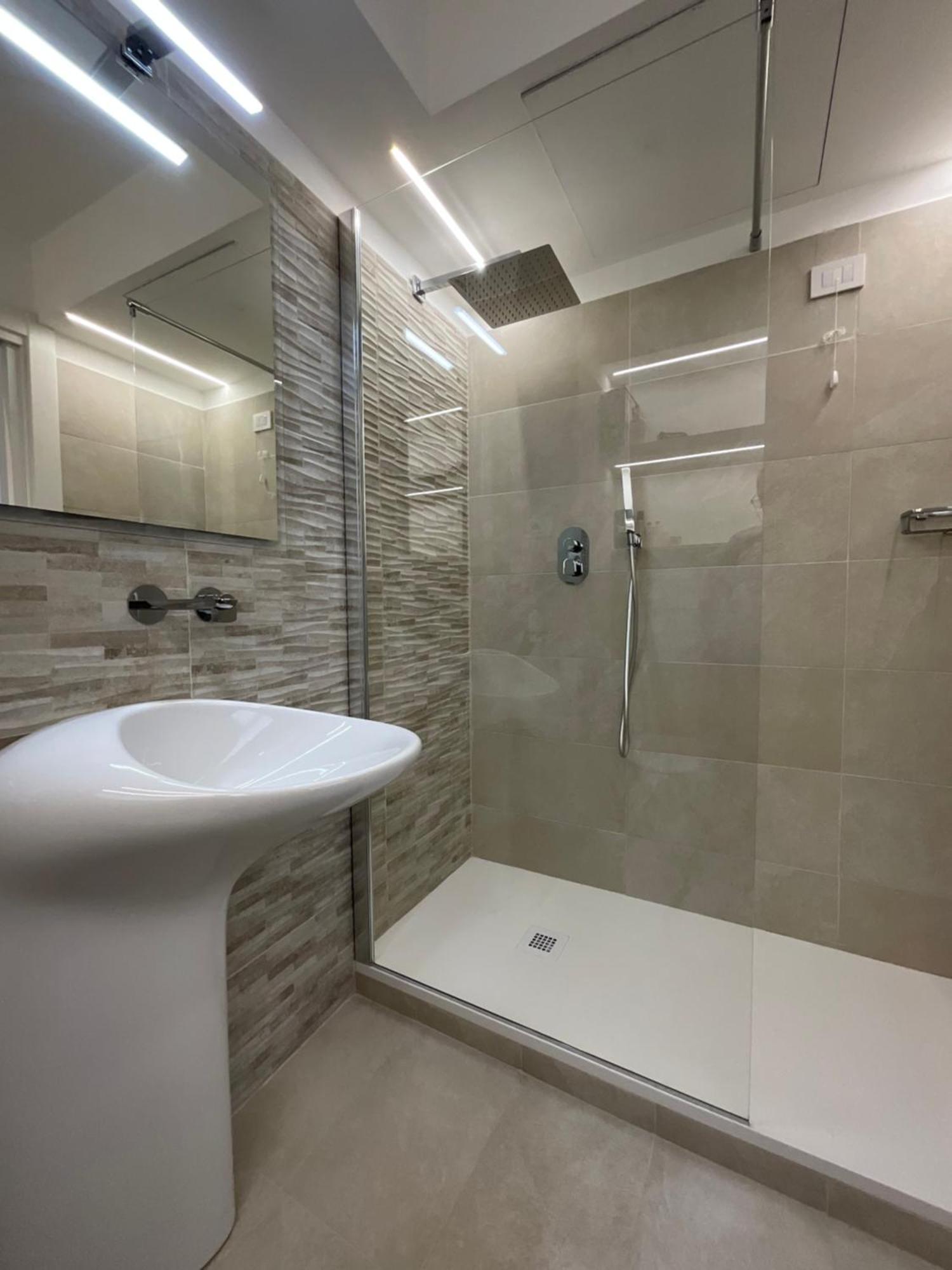 Bilocale San Giovanni Design Apartament Lägenhet Rom Exteriör bild